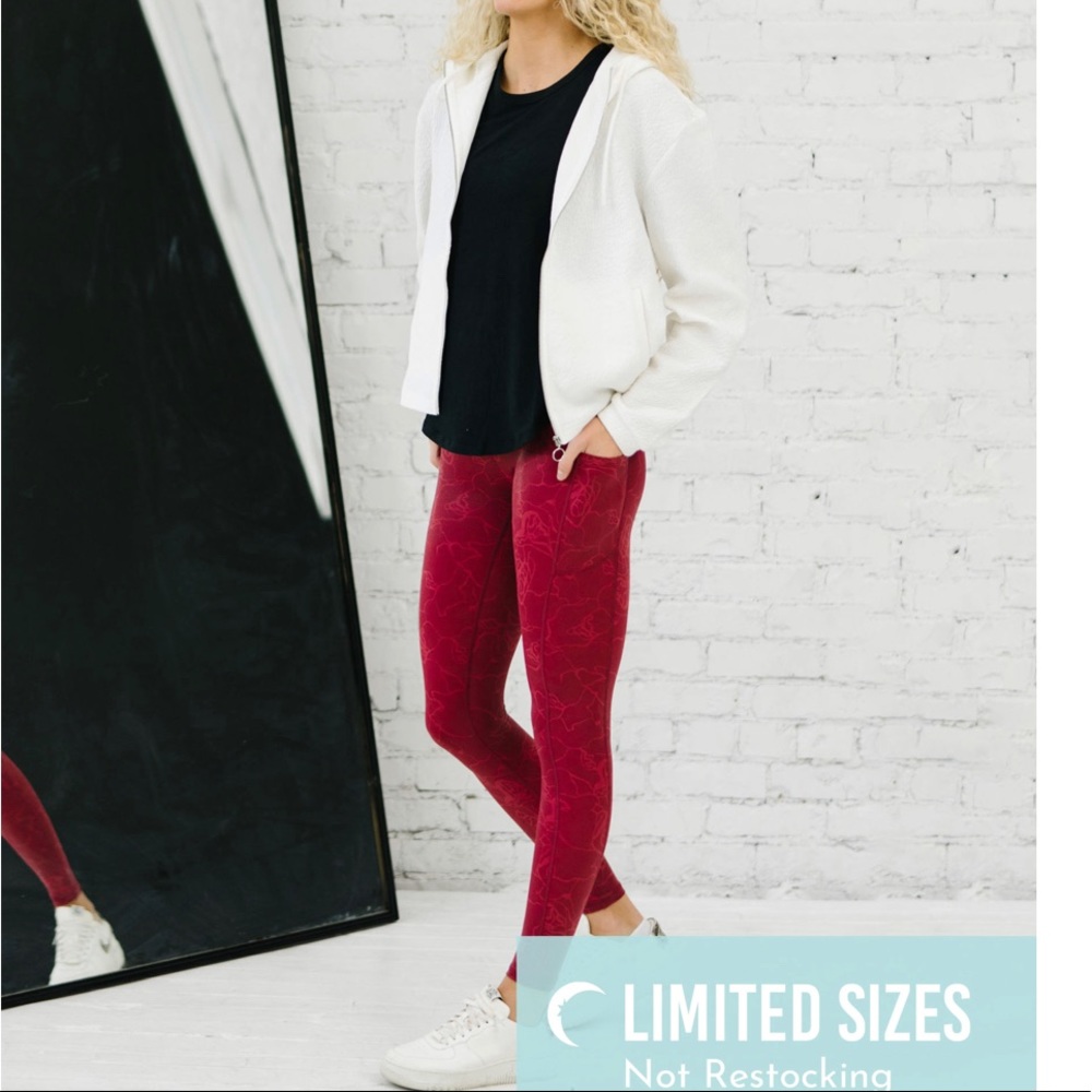 Rosa Maze pocket light n tight size 8-10